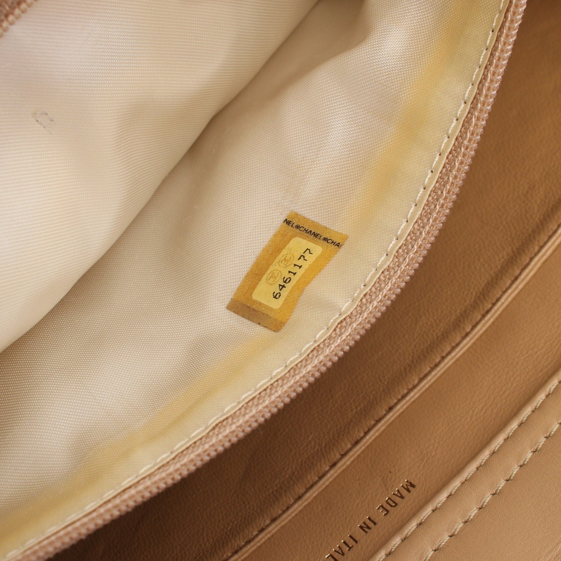 Chanel Chanel Matelasse Chain Shoulder Bag Tote Lambskin Beige Gold Hardware Plastic Size ONE SIZE - 5 Thumbnail