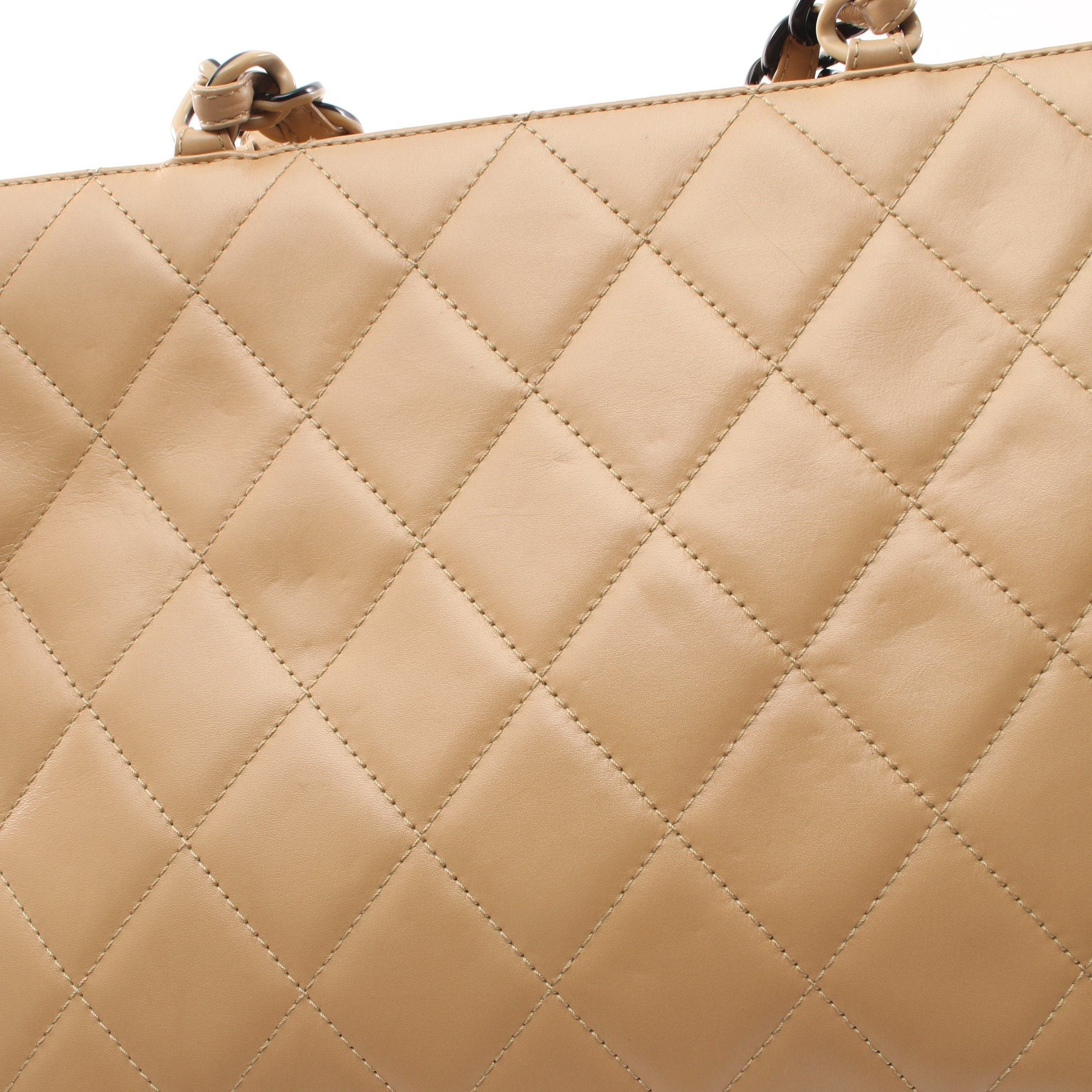 Chanel Chanel Matelasse Chain Shoulder Bag Tote Lambskin Beige Gold Hardware Plastic Size ONE SIZE - 12 Thumbnail