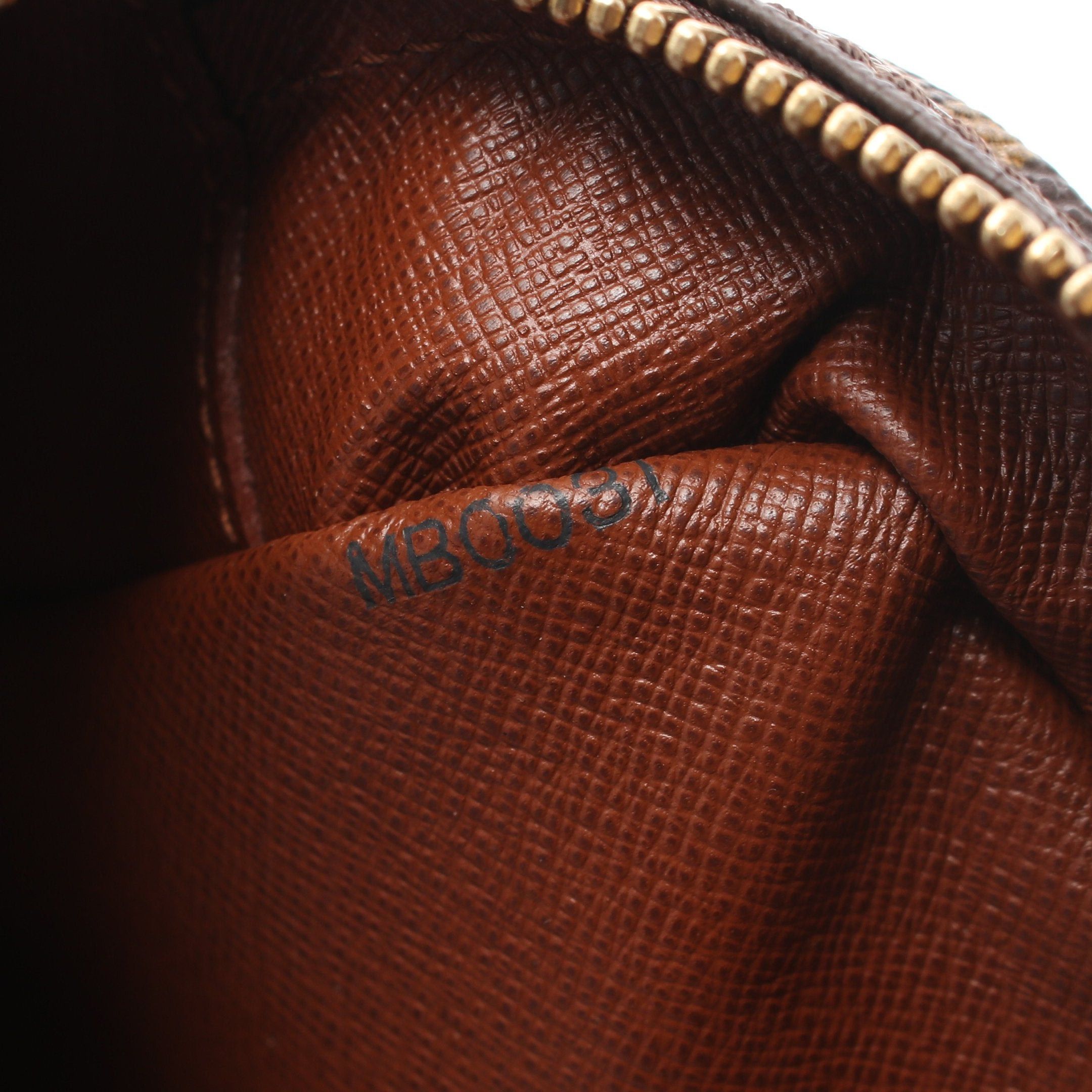 Louis Vuitton Louis Vuitton Trocadero 30 Monogram Shoulder Bag Leather Brown Size ONE SIZE - 5 Thumbnail