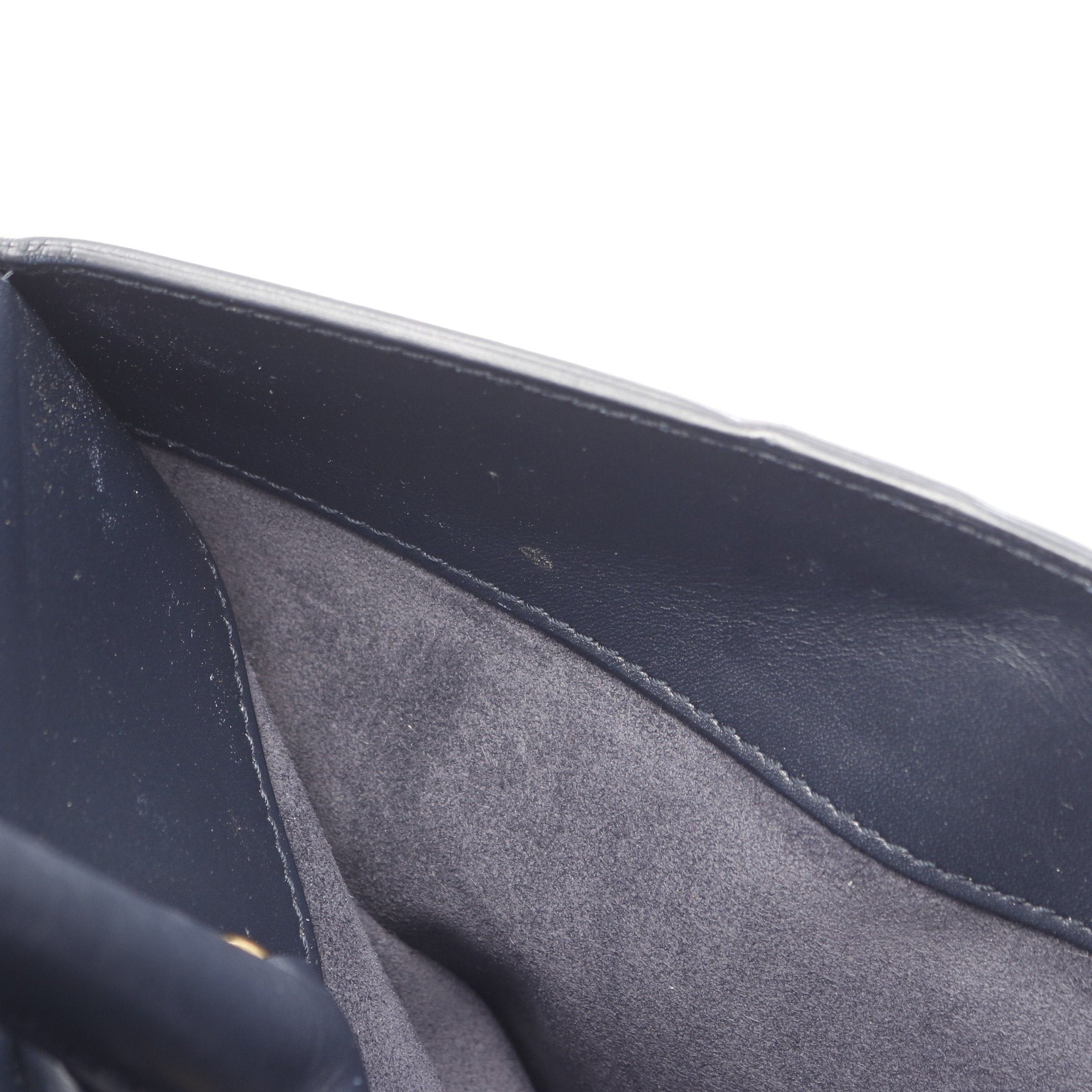 Yves Saint Laurent Yves Saint Laurent Classic Duffle 6 Handbag Leather Navy Size ONE SIZE - 10 Thumbnail