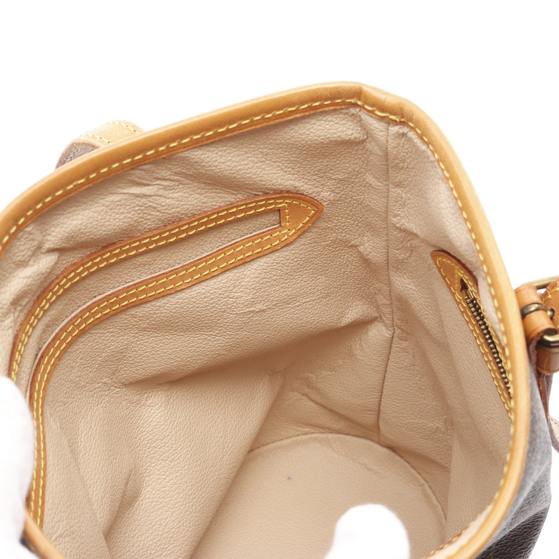 Louis Vuitton Louis Vuitton Bucket Pm Monogram Handbag Leather Brown Size ONE SIZE - 10 Thumbnail