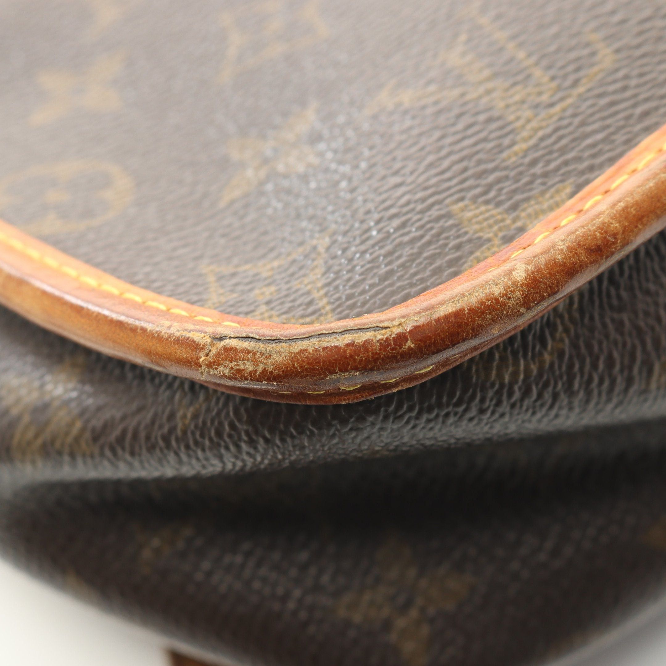 Louis Vuitton Louis Vuitton Sologne Monogram Shoulder Bag Leather Brown Size ONE SIZE - 7 Thumbnail