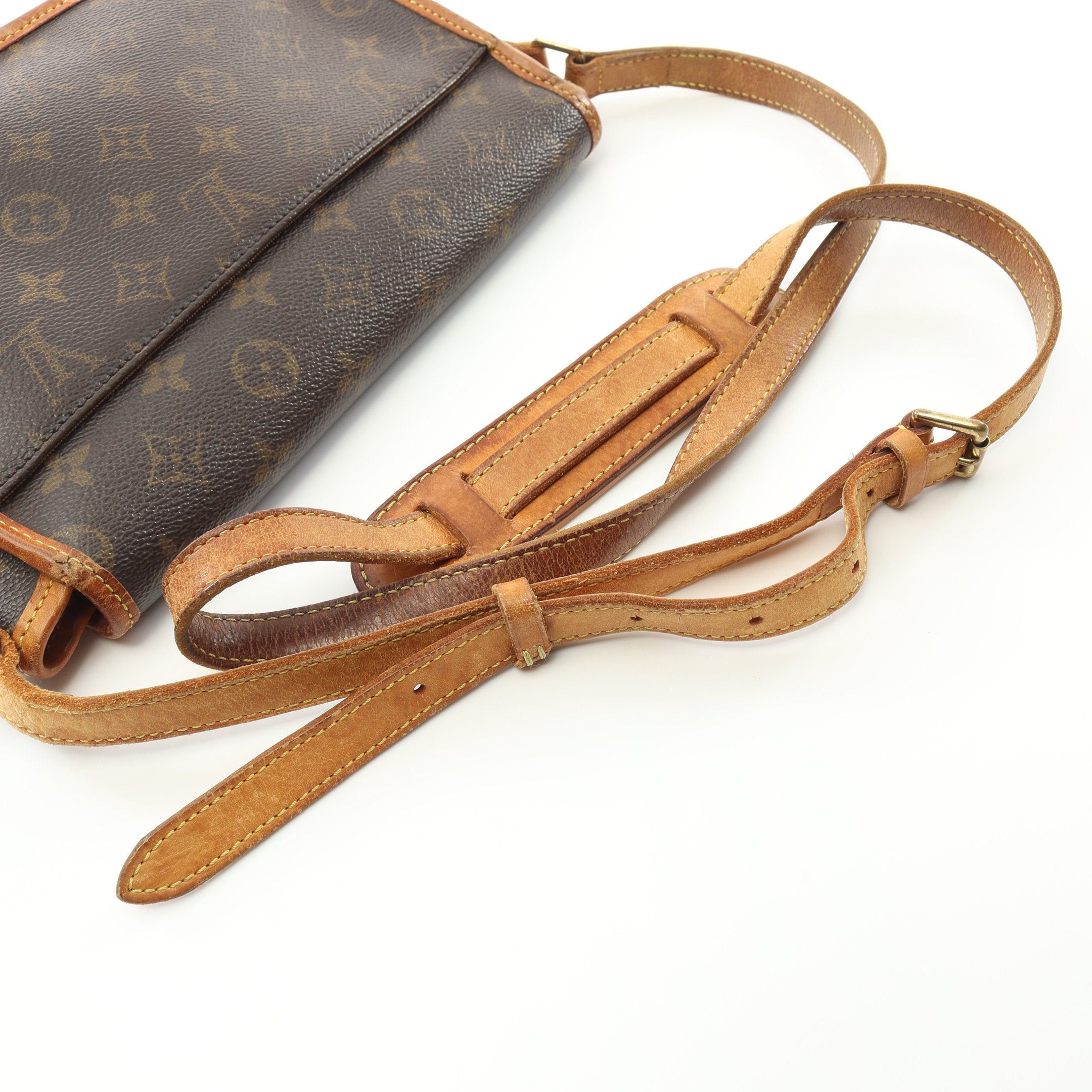 Louis Vuitton Louis Vuitton Sologne Monogram Shoulder Bag Leather Brown Size ONE SIZE - 8 Thumbnail