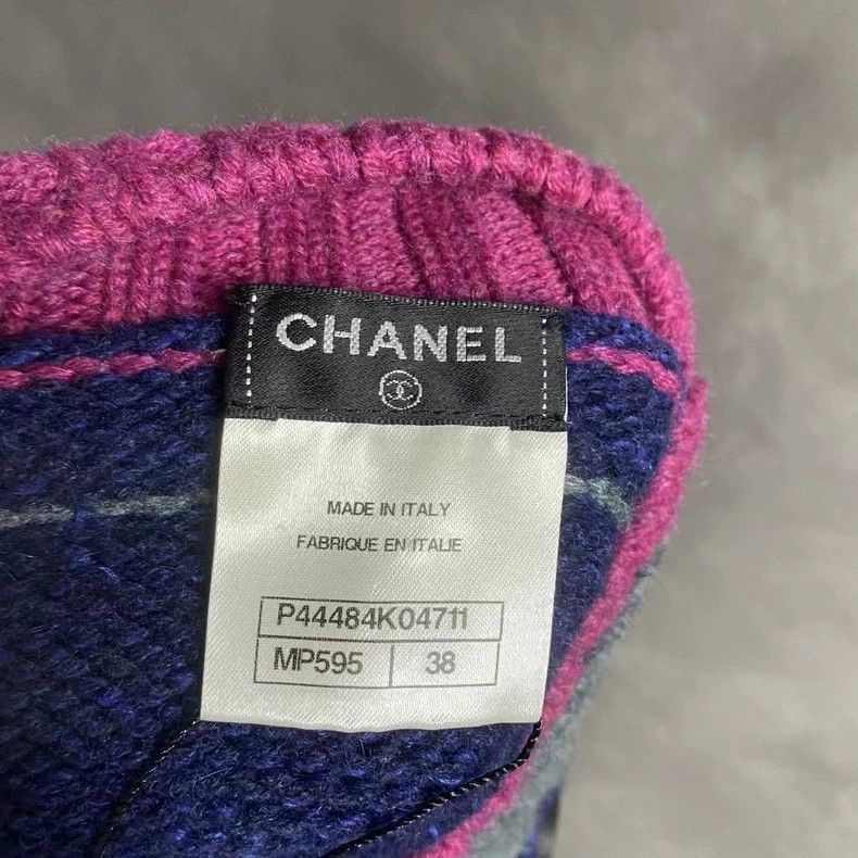 Chanel Chanel Blue Pink Color Block Knit Sweater Size US M / EU 48-50 / 2 - 4 Thumbnail