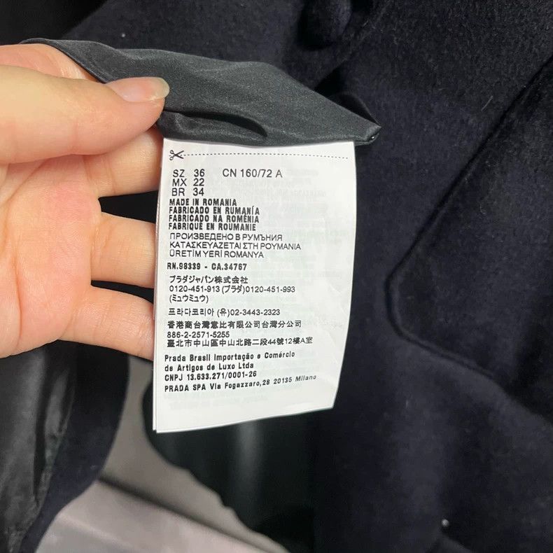 Miu Miu Miu Miu Black Logo Print Cotton Jacket Size US S / EU 44-46 / 1 - 4 Thumbnail