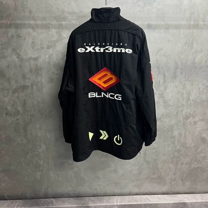 Balenciaga Balenciaga Black Art Print Logo Jacket Size US M / EU 48-50 / 2 - 2 Thumbnail