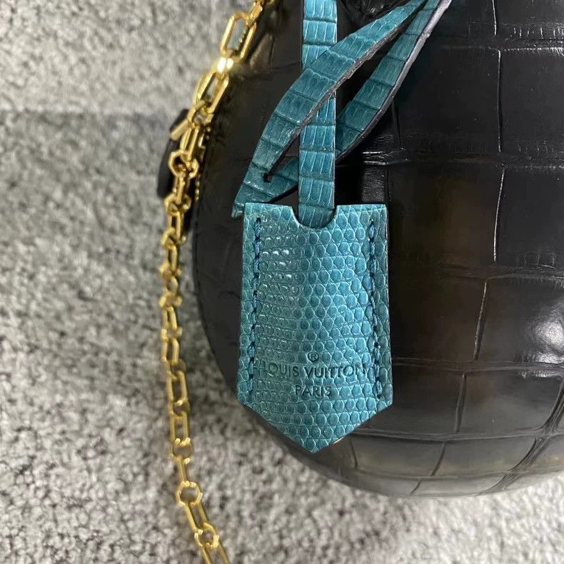 Louis Vuitton Louis Vuitton Black Blue Color Block Bag Size ONE SIZE - 9 Thumbnail