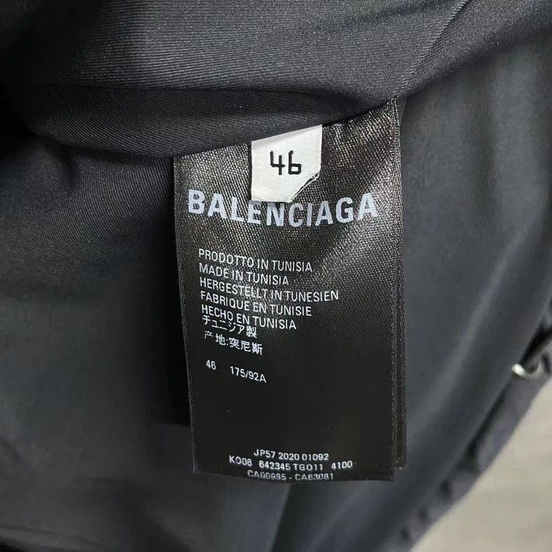 Balenciaga Balenciaga Black and White Puffer Jacket Size US L / EU 52-54 / 3 - 4 Thumbnail