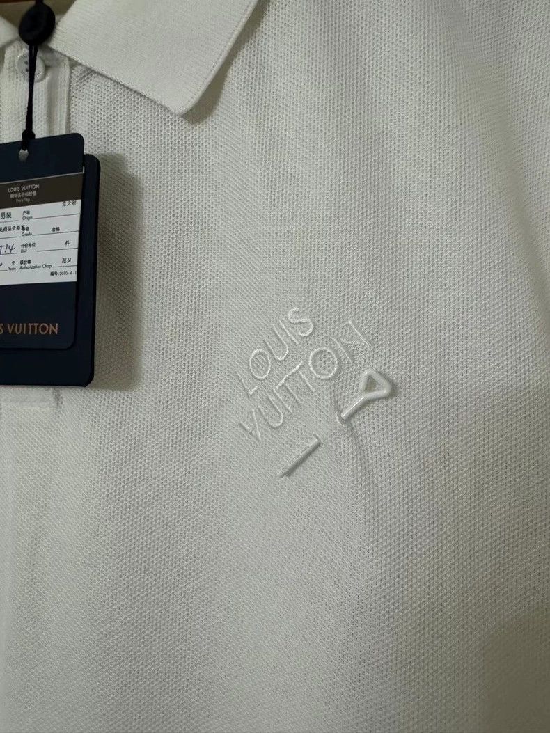 Louis Vuitton Louis Vuitton White Short Sleeve Polo Shirt Size US XXL / EU 58 / 5 - 2 Thumbnail