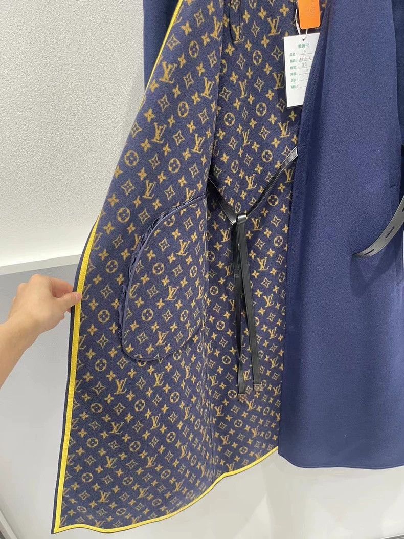 Louis Vuitton Louis Vuitton Deep Blue Wool Coat Size US XS / EU 42 / 0 - 3 Thumbnail