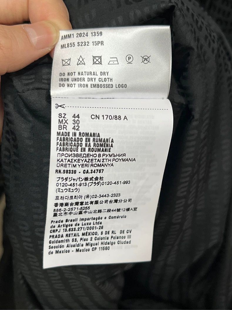 Prada Miu Miu Black Logo Cotton Jacket Size US L / EU 52-54 / 3 - 5 Thumbnail
