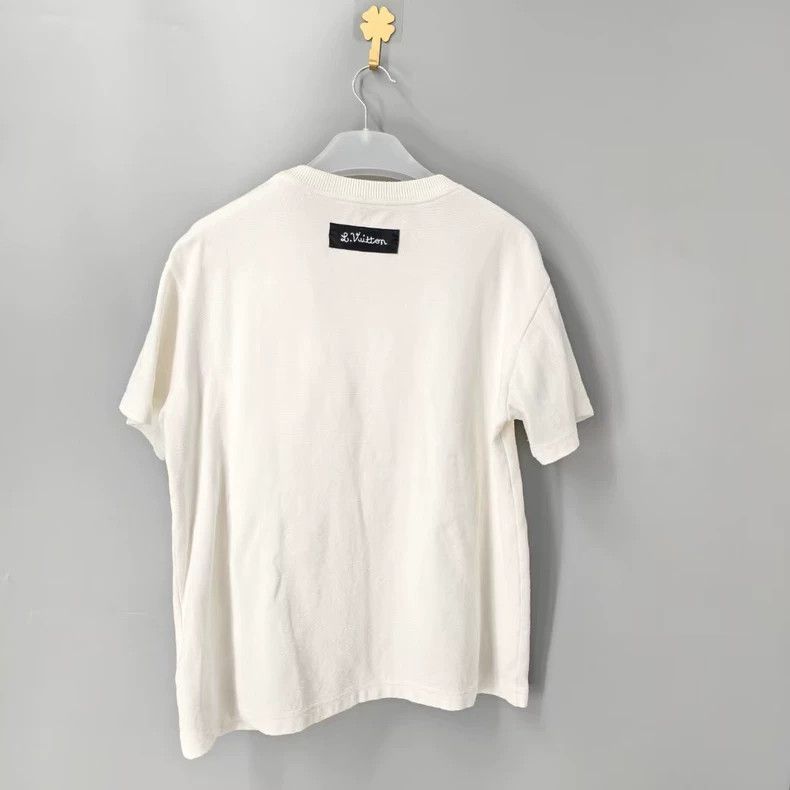 Louis Vuitton Louis Vuitton White Short Sleeve Plush Top Size US M / EU 48-50 / 2 - 2 Thumbnail