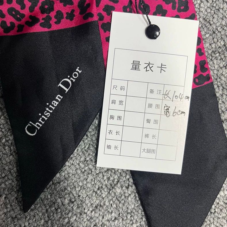 Dior Dior Raspberry Red Leopard Print Silk Scarf Size ONE SIZE - 5 Thumbnail
