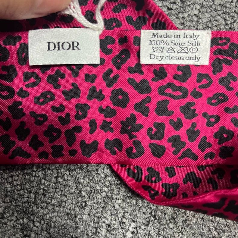 Dior Dior Raspberry Red Leopard Print Silk Scarf Size ONE SIZE - 4 Thumbnail