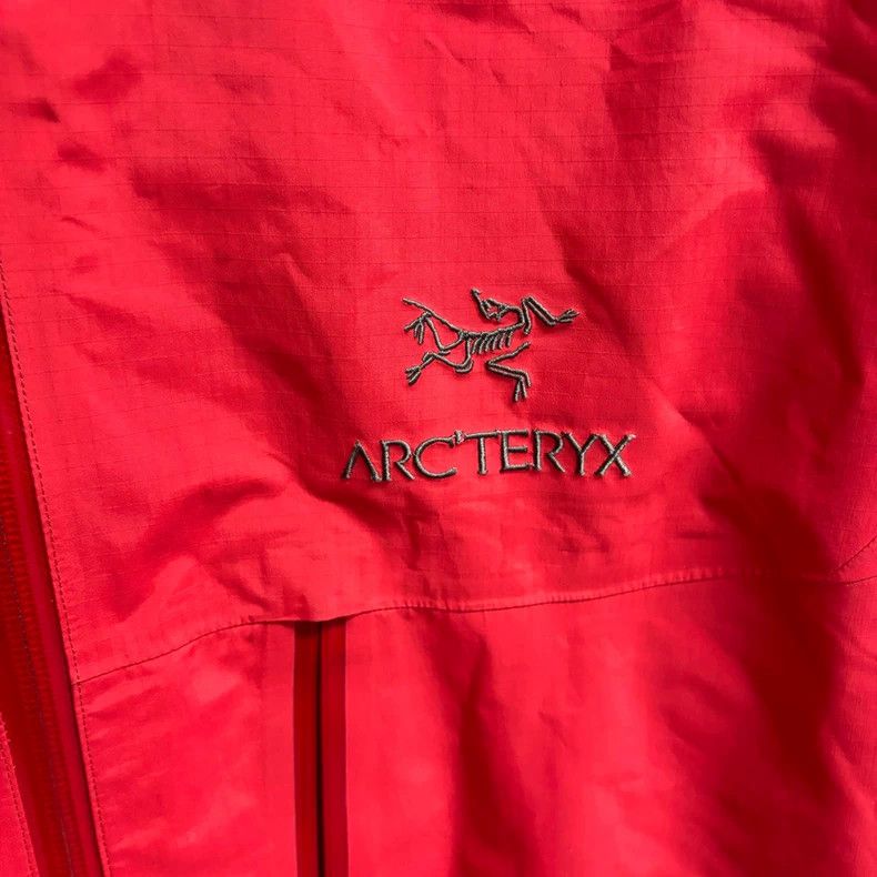 Arc'teryx Arc'teryx Red Sports Waterproof Jacket Size US XL / EU 56 / 4 - 2 Thumbnail