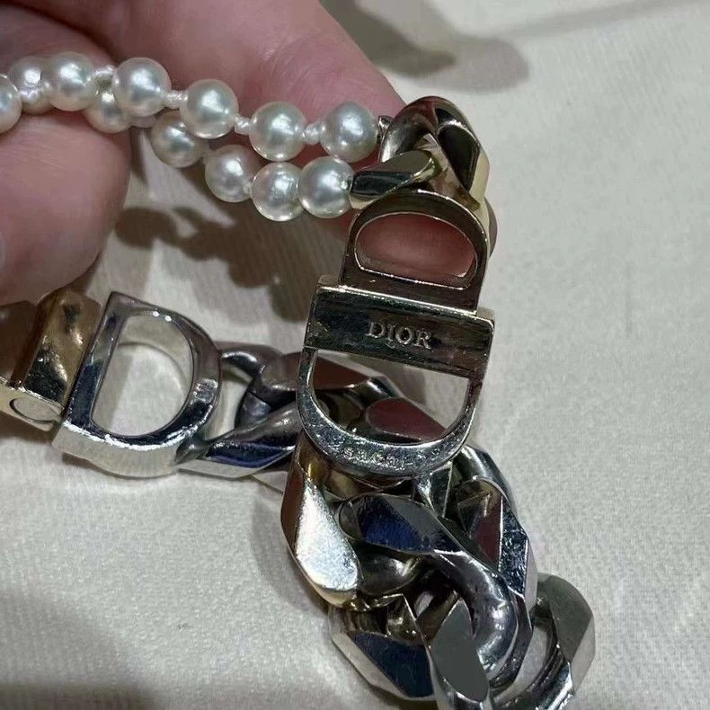 Dior Dior Sacai Metal Pearl Logo Bracelet Size ONE SIZE - 3 Thumbnail