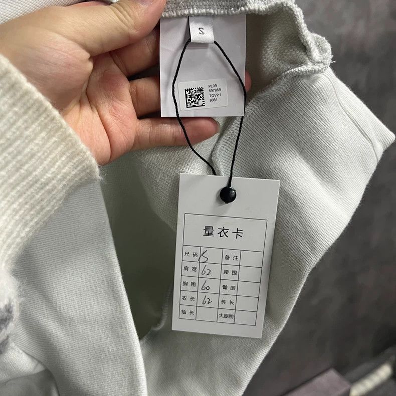 Balenciaga Balenciaga White Logo Print Crewneck Sweatshirt Size US S / EU 44-46 / 1 - 4 Thumbnail