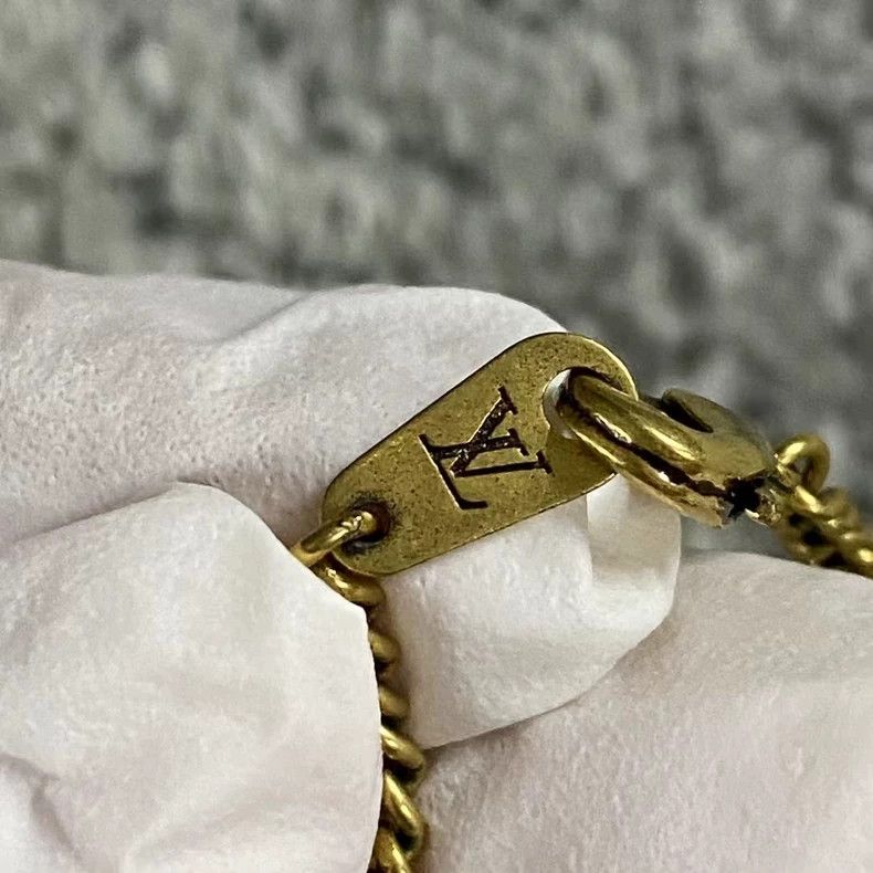Louis Vuitton Louis Vuitton Blue Doll Pendant Gold Chain Necklace Size ONE SIZE - 4 Thumbnail