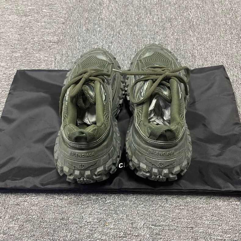 Balenciaga Balenciaga Deep Green Tire Shoes Size US 9 / EU 42 - 2 Thumbnail