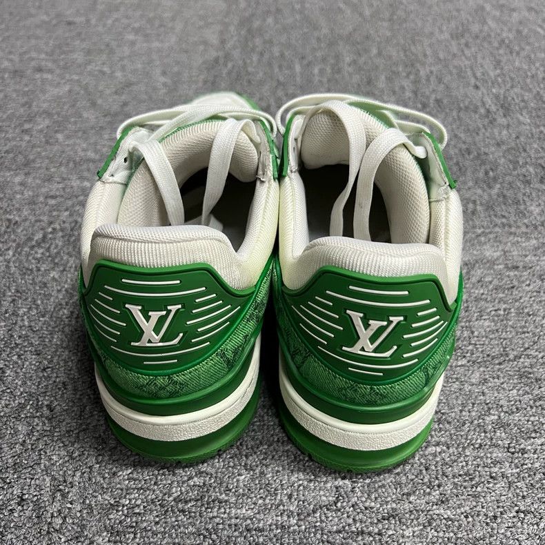 Louis Vuitton Louis Vuitton White Green Trainers Fashion Shoes Size US 9 / EU 42 - 4 Thumbnail