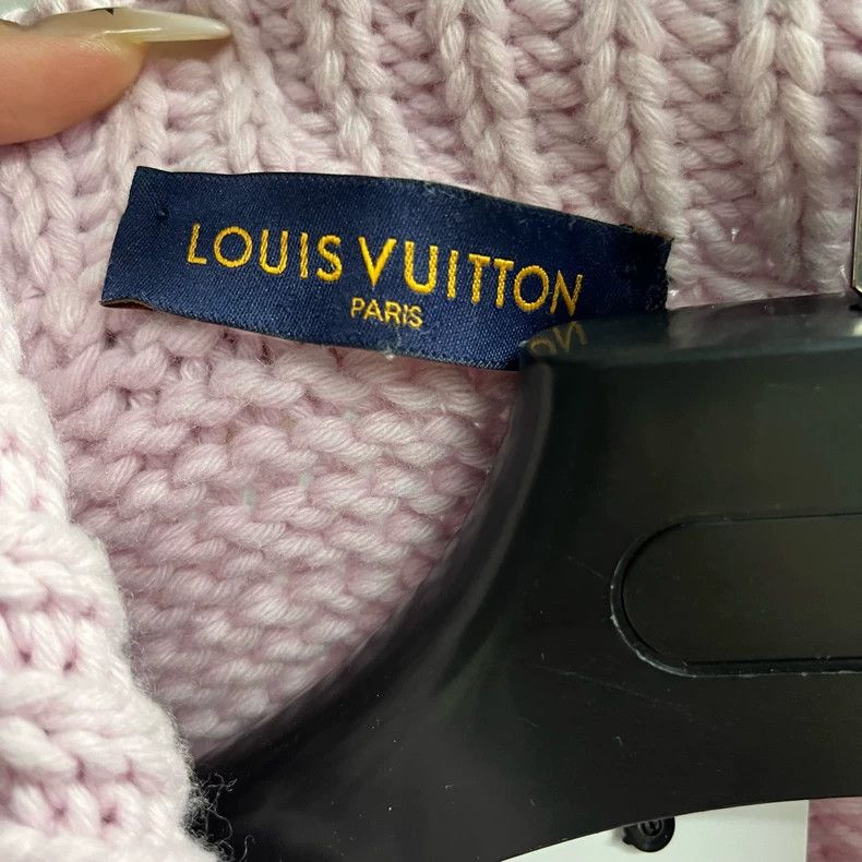 Louis Vuitton Pink Knitted Button-Up Cardigan Sweater Size US S / EU 44-46 / 1 - 5 Thumbnail