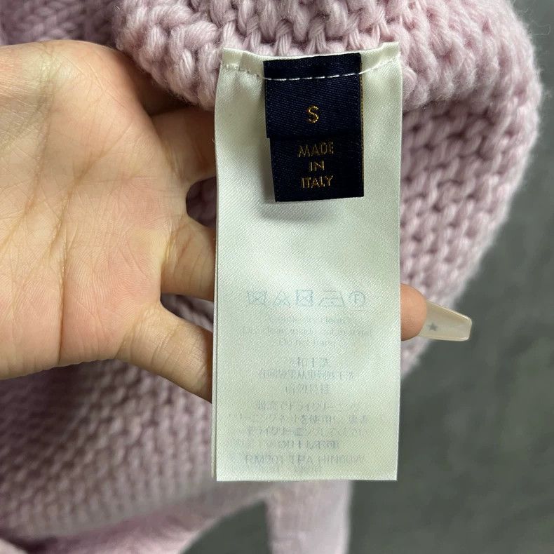 Louis Vuitton Pink Knitted Button-Up Cardigan Sweater Size US S / EU 44-46 / 1 - 3 Thumbnail
