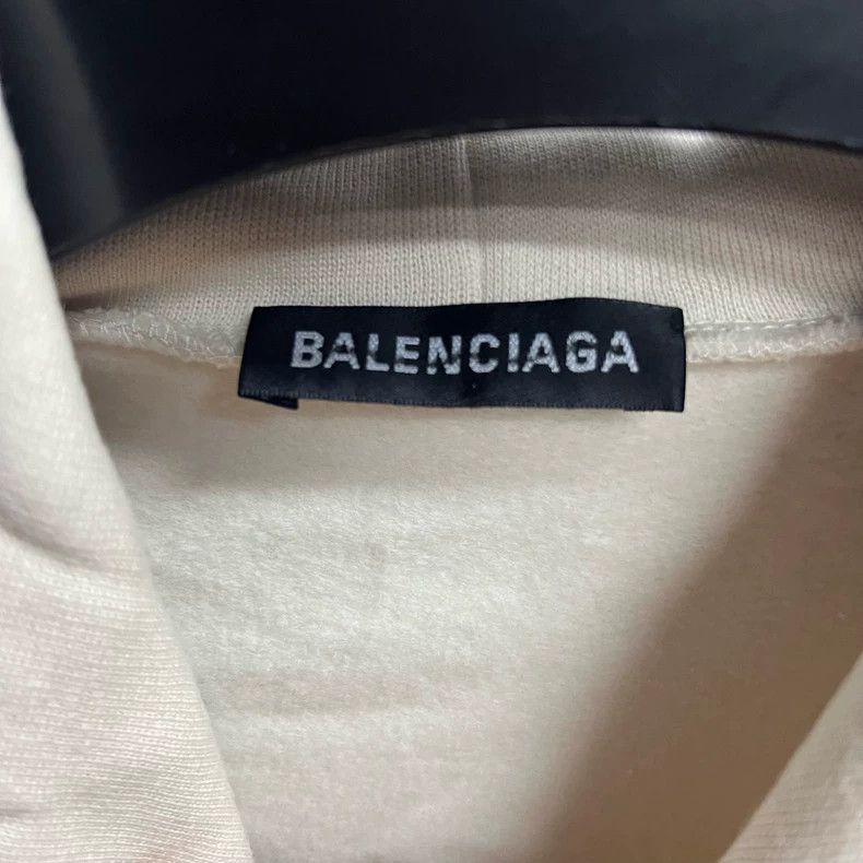 Balenciaga Balenciaga Beige Hooded Sweatshirt Pullover Size US S / EU 44-46 / 1 - 2 Thumbnail