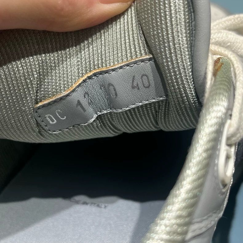 Dior Dior Low-Top Logo Print Sneakers in Gray-White Size US 7 / EU 40 - 5 Thumbnail