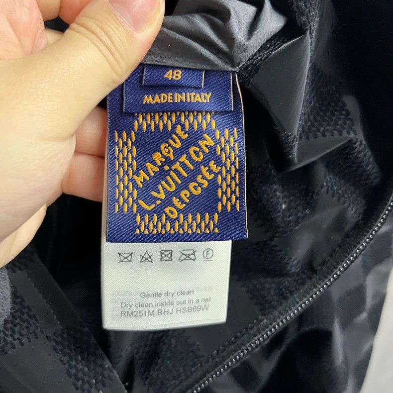 Louis Vuitton Louis Vuitton Black Sports Zip Jacket Size US L / EU 52-54 / 3 - 4 Thumbnail