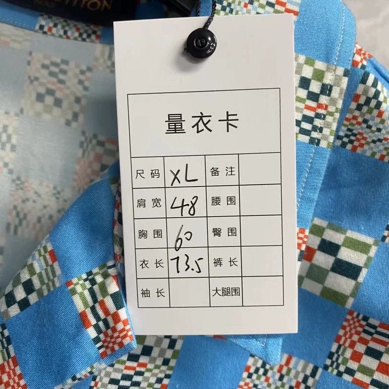 Louis Vuitton Louis Vuitton Blue Checkered Short Sleeve Shirt Size US XL / EU 56 / 4 - 5 Thumbnail