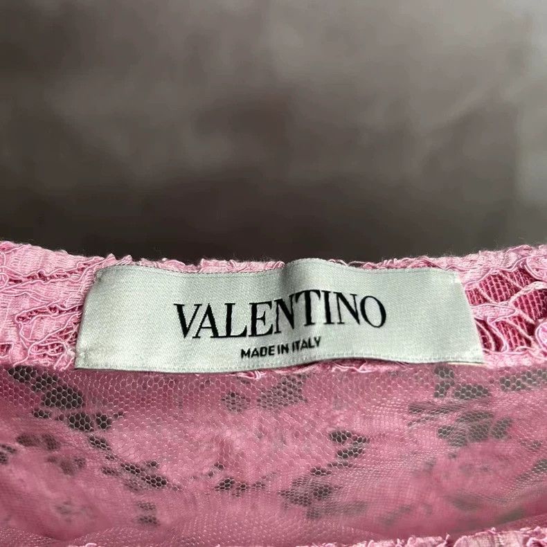 Valentino Pink Lace Embroidered Logo Short Sleeve Top Size US M / EU 48-50 / 2 - 3 Thumbnail