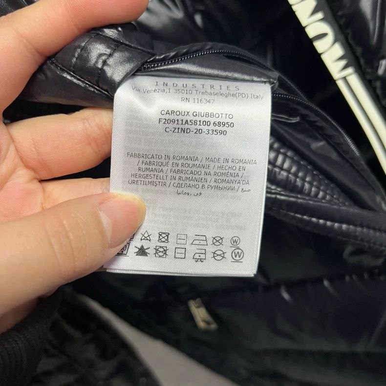 Moncler Black Glossy Nylon Fitted Down Jacket Size US XS / EU 42 / 0 - 4 Thumbnail