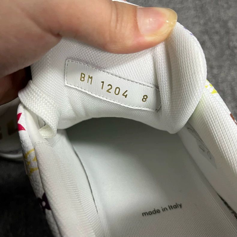 Louis Vuitton Louis Vuitton White Leather Low-Top Sneakers Size US 8 / EU 41 - 4 Thumbnail