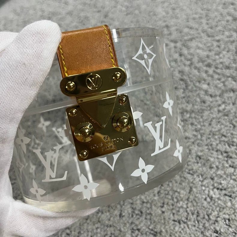 Louis Vuitton Louis Vuitton Transparent Jewelry Storage Box Size ONE SIZE - 8 Thumbnail