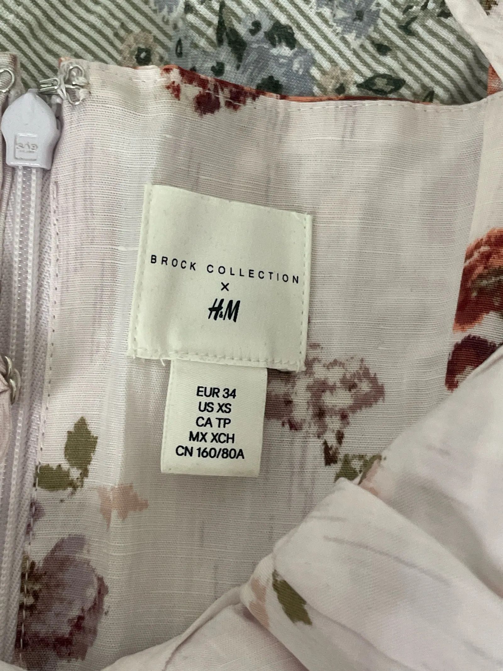 Brock Collection Brock Collection x H&M Dress Size XS / US 0-2 / IT 36-38 - 2 Thumbnail