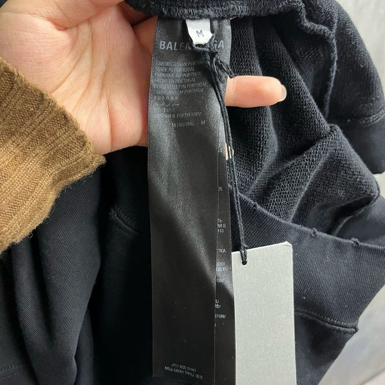 Balenciaga Balenciaga Black Hoodie with Logo Print Size US M / EU 48-50 / 2 - 3 Thumbnail