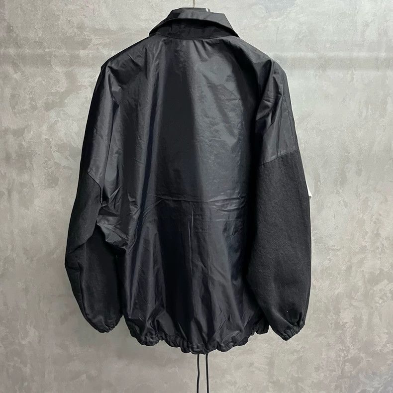 Balenciaga Balenciaga Black Large Logo Print Jacket Size US S / EU 44-46 / 1 - 5 Thumbnail