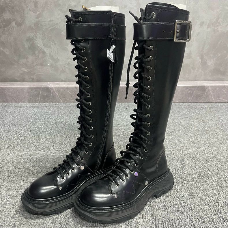 Alexander McQueen Alexander McQueen Black Tread Combat Boots Size US 5.5 / EU 38 - 2 Thumbnail