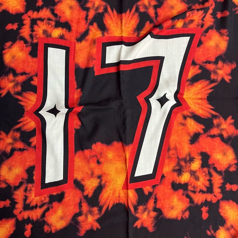 Givenchy Givenchy Flame Print Logo Scarf Size ONE SIZE - 2 Thumbnail