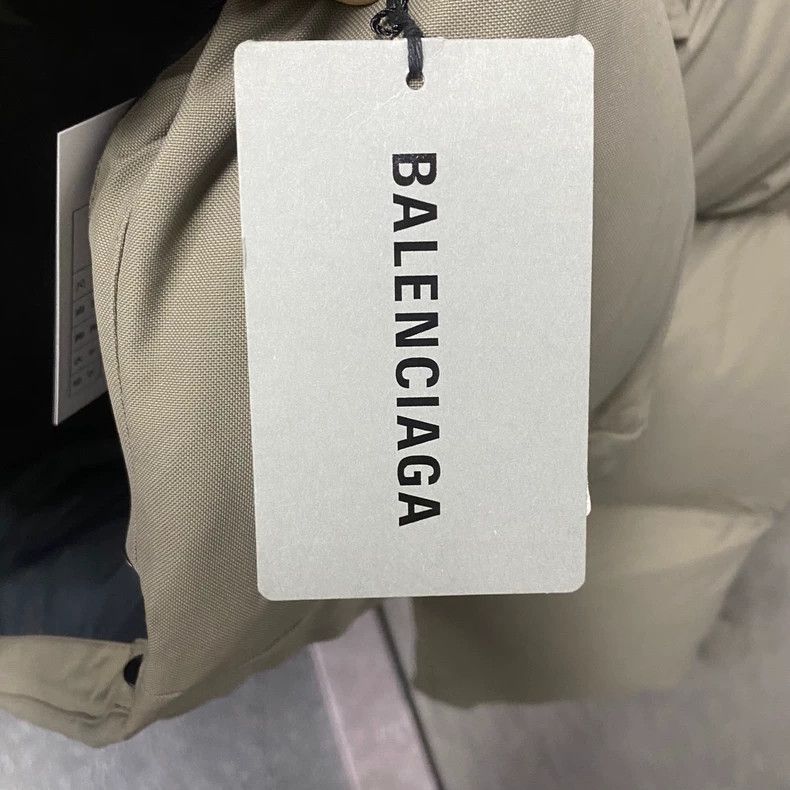 Balenciaga Brown Logo Cotton Puffer Jacket by Balenciaga Size US L / EU 52-54 / 3 - 6 Thumbnail