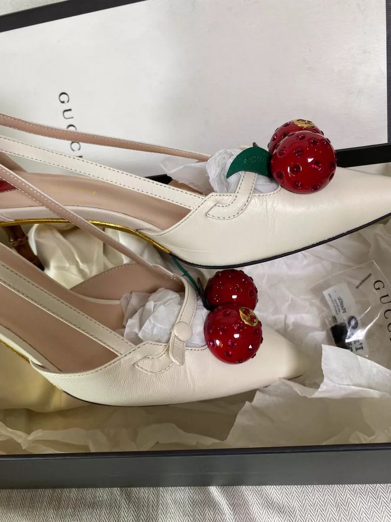 Gucci Gucci Cherry Low Heels in White Size US 6 / EU 39 - 6 Thumbnail
