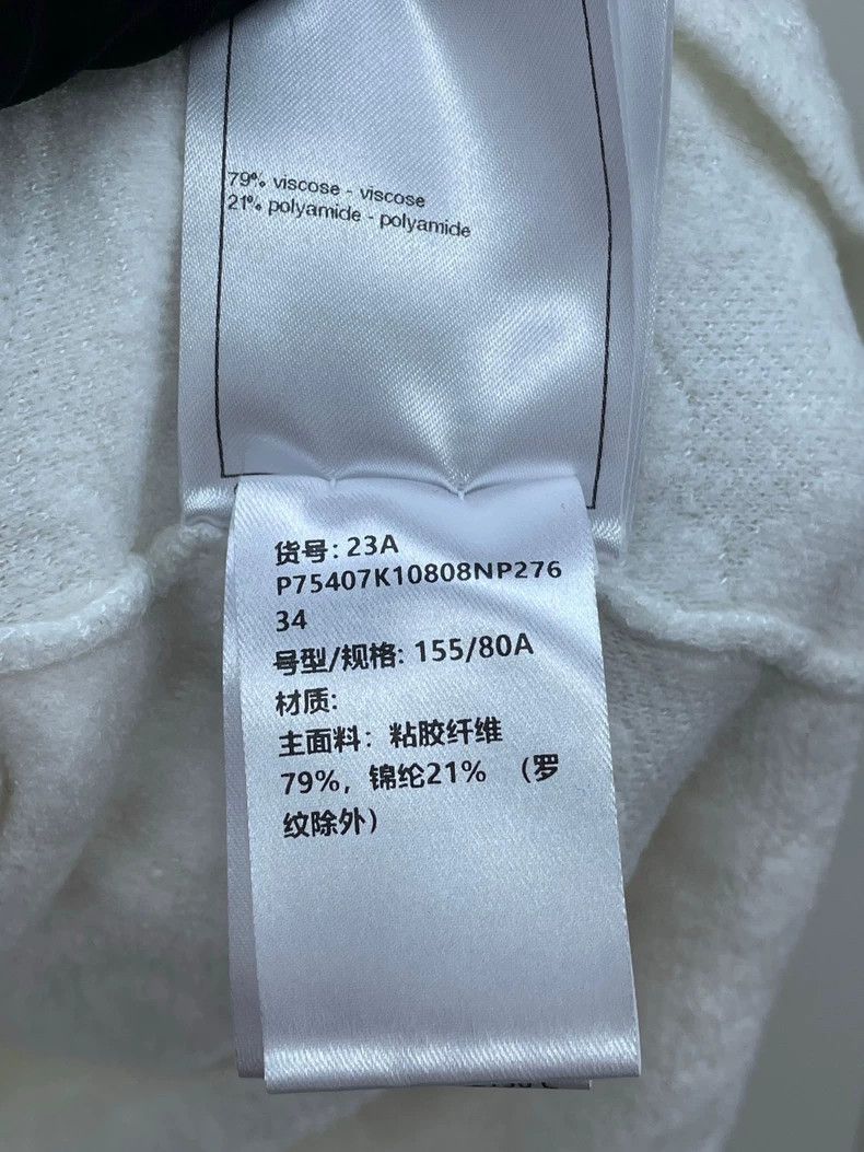 Chanel Chanel White Short Sleeve Dress with Pockets Size US 34 / EU 50 - 7 Thumbnail