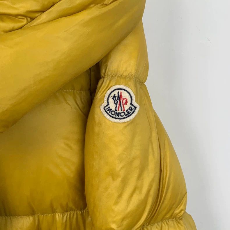 Moncler Moncler Yellow Hooded Puffer Jacket with Drawstring Size US M / EU 48-50 / 2 - 5 Thumbnail