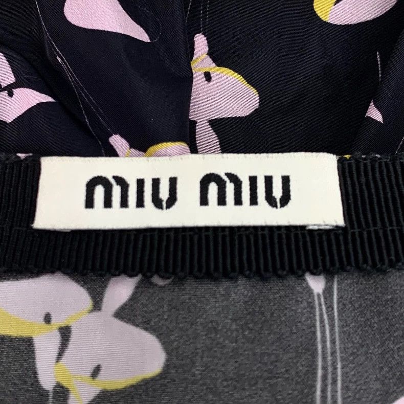 Prada MiuMiu Black Skirt with Bow Print Size US 42 / EU 58 - 5 Thumbnail
