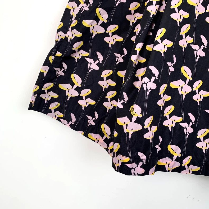 Prada MiuMiu Black Skirt with Bow Print Size US 42 / EU 58 - 4 Thumbnail
