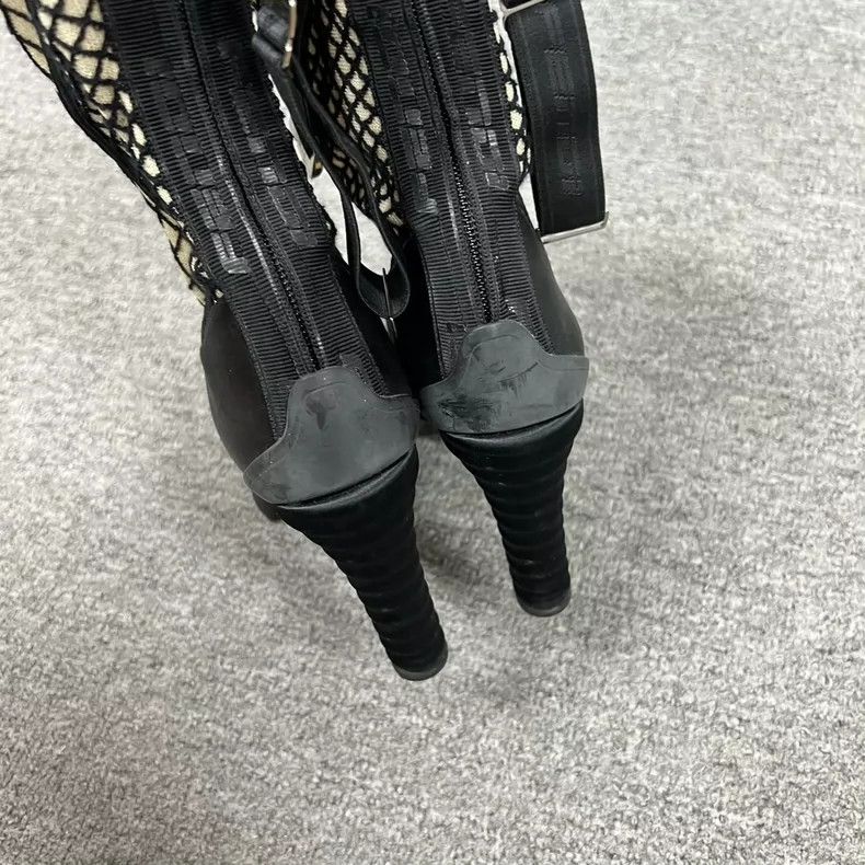 Fendi Fendi Long Boots 37 Size 99% New Condition Size US 7 / EU 40 - 3 Thumbnail