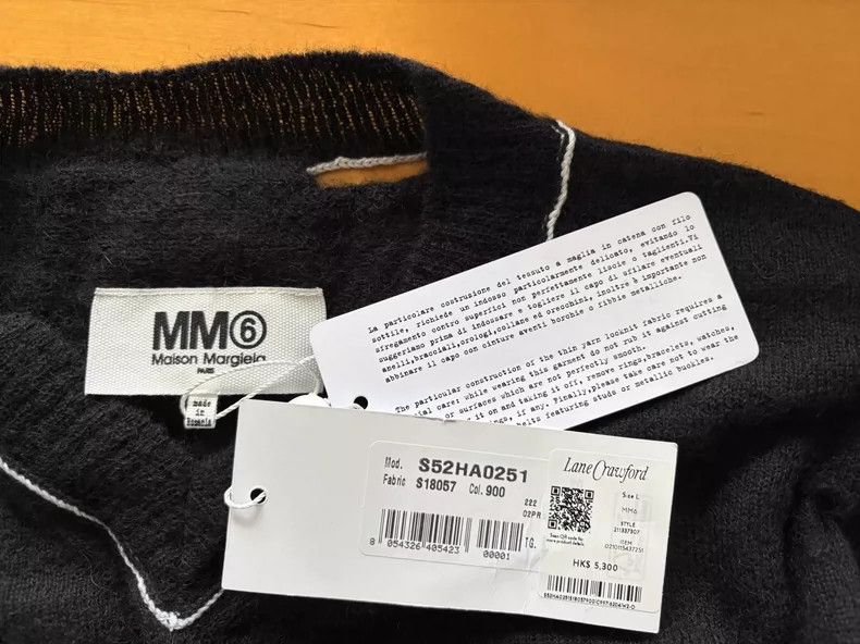 Maison Margiela Black Long Sleeve Distressed Sweater Size US L / EU 52-54 / 3 - 8 Thumbnail