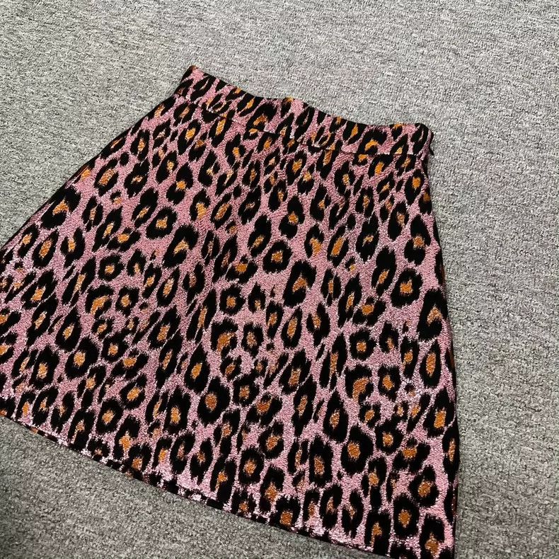 Miu Miu Miu Miu Leopard Print Skirt with Gold Thread Size US 36 / EU 52 - 3 Thumbnail