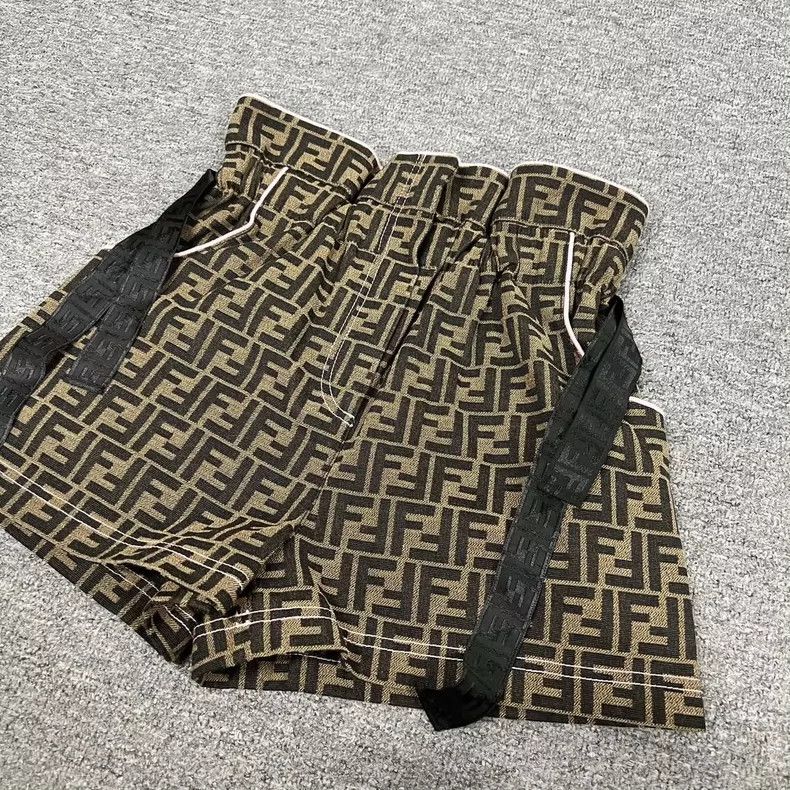 Fendi Fendi Monogram Print Casual Shorts for Sale Size US 36 / EU 52 - 3 Thumbnail
