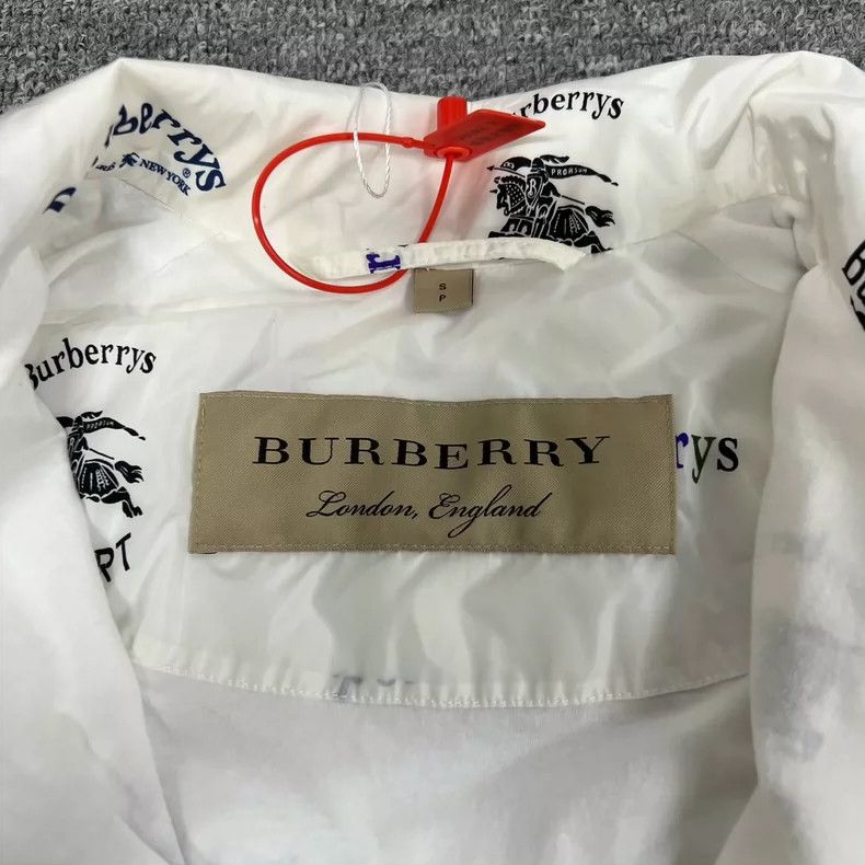 Burberry Burberry White Printed Drawstring Jacket Size US S / EU 44-46 / 1 - 5 Thumbnail